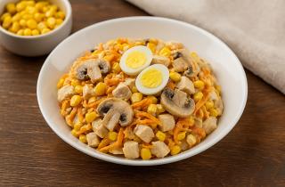 Беру шампиньоны, сыр и свинину — блюдо исчезает со стола за минуты: рецепт простой