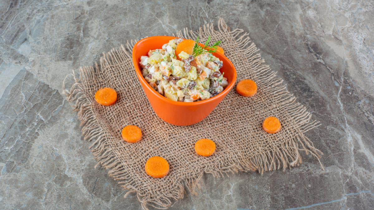 Салат с фасолью и морковью Салат с фасолью и морковью