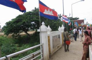 Конфликт на границе Таиланда и Камбоджи перерастает в боевые действия с авиацией — Thai PBS