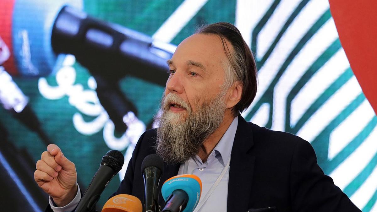 Александр Дугин