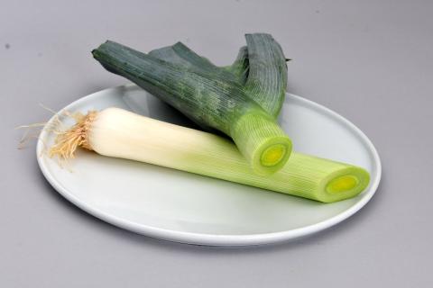 Учёные объяснили, как избежать гниения лука-порея при хранении зимой