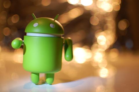 Android внезапно начал тормозить: внутри оказался шпион, использующий Яндекс