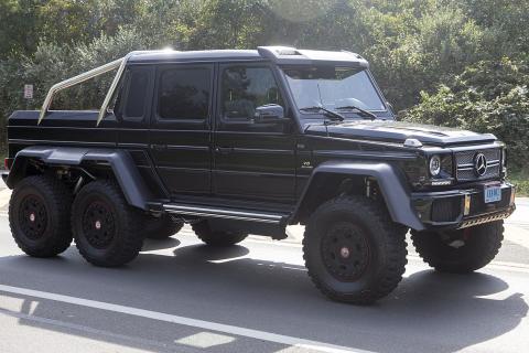 Brabus представил внедорожник XLP 800 6x6 Adventure на базе Mercedes-AMG G63