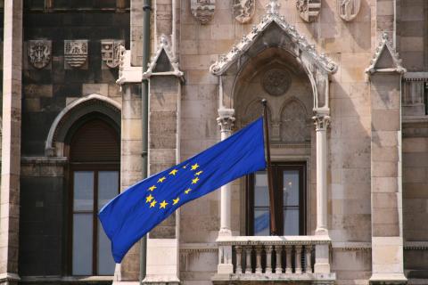 В проект стратегии ЕК включили ускорение возврата мигрантов - Euractiv