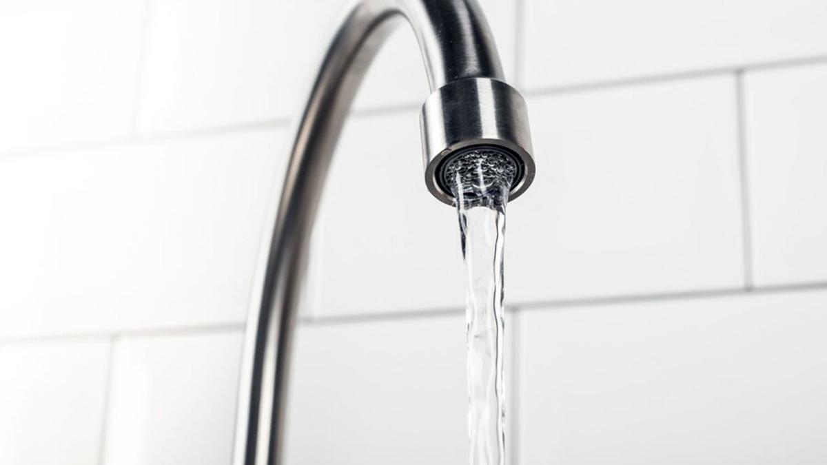 Излив крана Излив крана