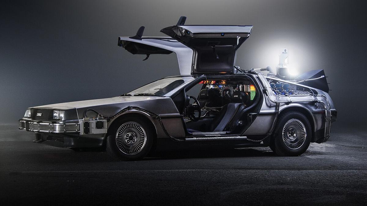 DeLorean DeLorean