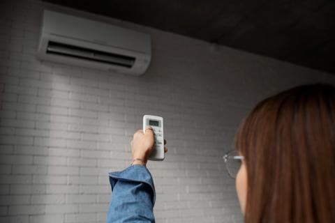 Врач Лапа считает +24 °C наиболее комфортной температурой для здоровья