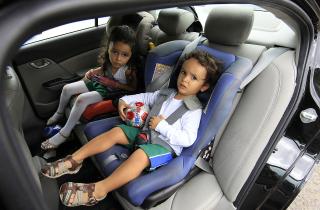 Эксперт Шагапов заявил, что старые автокресла теряют прочность и становятся опасны