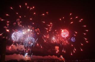 Сравнение цен: Новый год в Москве и Тбилиси — что выбрать для отдыха