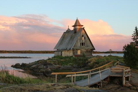 Кижи, Рускеала и Ладожские шхеры входят в главные достопримечательности Карелии Кижи, Рускеала и Ладожские шхеры входят в главные достопримечательности Карелии