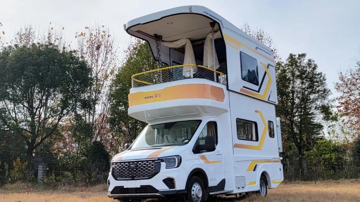 Qixing RV Star Milk River Motorhome Villa Ford Qixing RV Star Milk River Motorhome Villa Ford