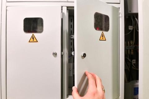 Эксперты рассказали, как проводится поверка электросчетчиков в 2025 году