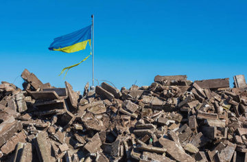 Рогов: загранпаспорта украинцев без справки из военкомата могут быть аннулированы