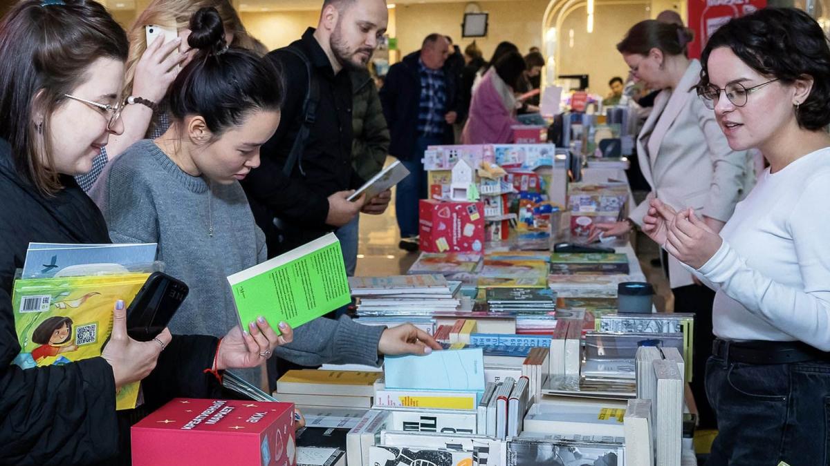 издательская неделя