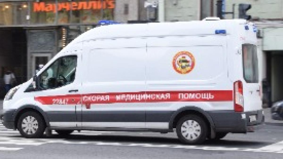 Ambulance in Saint Petersburg 02