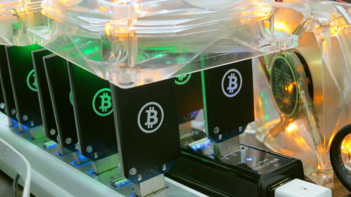 Майнинг биткойнов