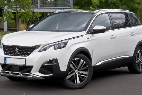 Peugeot отзывает 239 тысяч автомобилей из-за дефекта цепи ГРМ