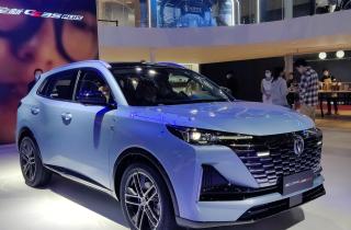 Эксперт Егор Васильев: из-за частых обновлений китайские авто трудно обслуживать в сервисах