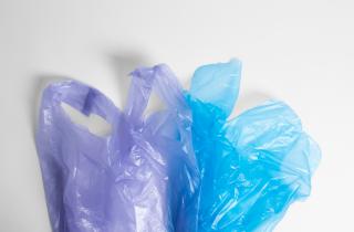 Нашла новый способ использовать пакеты — и перестала покупать органайзеры: простая идея, но работает идеально