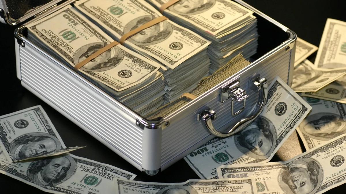 Доллары США Доллары США