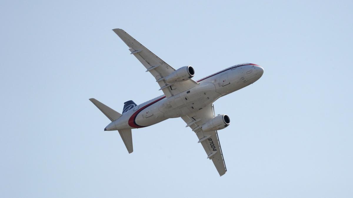 SSJ-100 MAKS2011 SSJ-100 MAKS2011