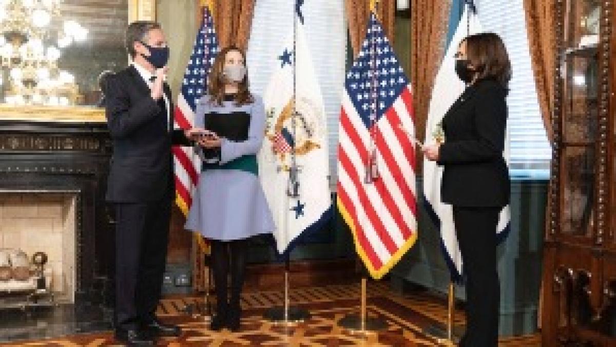 Kamala Harris swearing in Antony Blinken Kamala Harris swearing in Antony Blinken