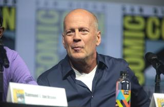 Лобно-височная деменция у Брюса Уиллиса влияет на память и речь — дочь актёра Румер Уиллис