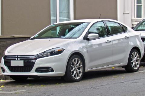 Stellantis отзывает почти 300 000 автомобилей Dodge Dart из-за дефекта трансмиссии