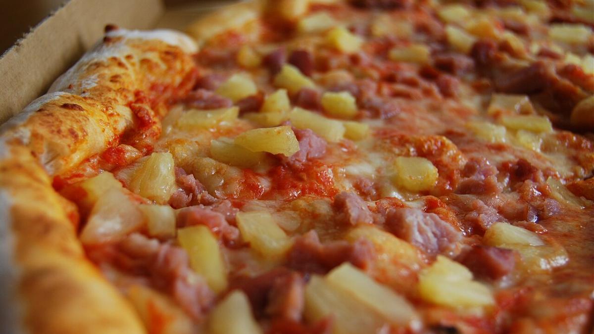 Гавайская пицца