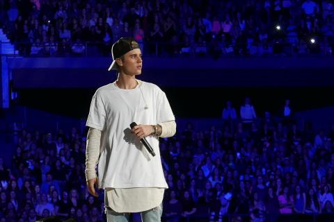 Джастин Бибер представил второй альбом за два месяца — Swag II