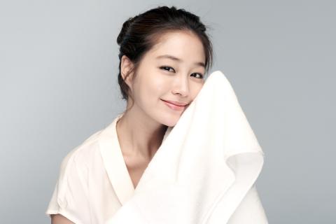 Интернет-популярность 100-летней китаянки началась после видео внучки — АБН 24