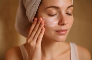 Шари Марчбейн: витамин E защищает клетки кожи от повреждений и воспалений