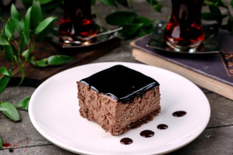 Суфле Птичье молоко с желатином готовится из сливок и сметаны и достигает воздушной текстуры Суфле Птичье молоко с желатином готовится из сливок и сметаны и достигает воздушной текстуры