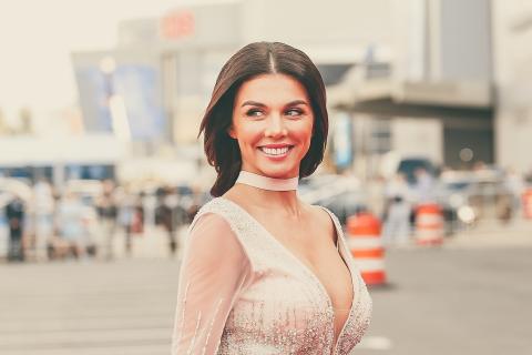 Семья Яниса Тиммы оспорит брачный договор с Анной Седоковой в суде