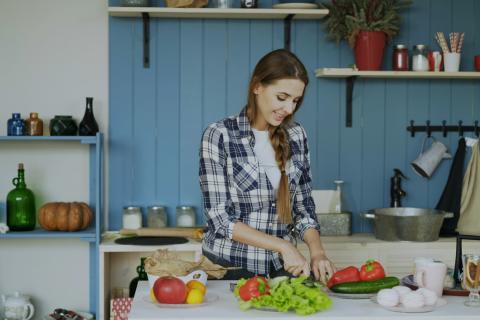 Короткие тренировки дома улучшили обмен веществ у взрослых — Майкл Фриман