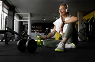 Музыка снижает чувство усталости во время тренировки — Ник Паркинсон