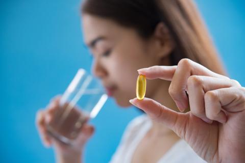 Дефицит витамина В1 вызывает головные боли и потерю координации — врач Андрей Васильев