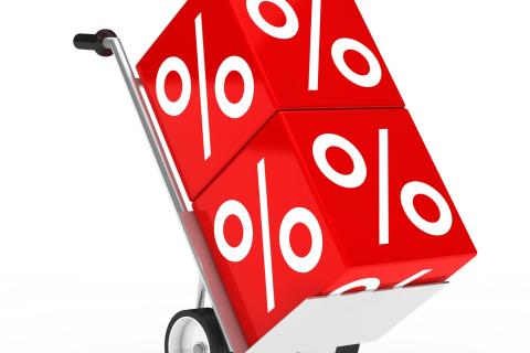 Мошенники активизировались перед Новым годом — юрист Павел Прошкин