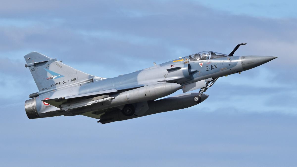 Истребитель Mirage 2000-5F Истребитель Mirage 2000-5F