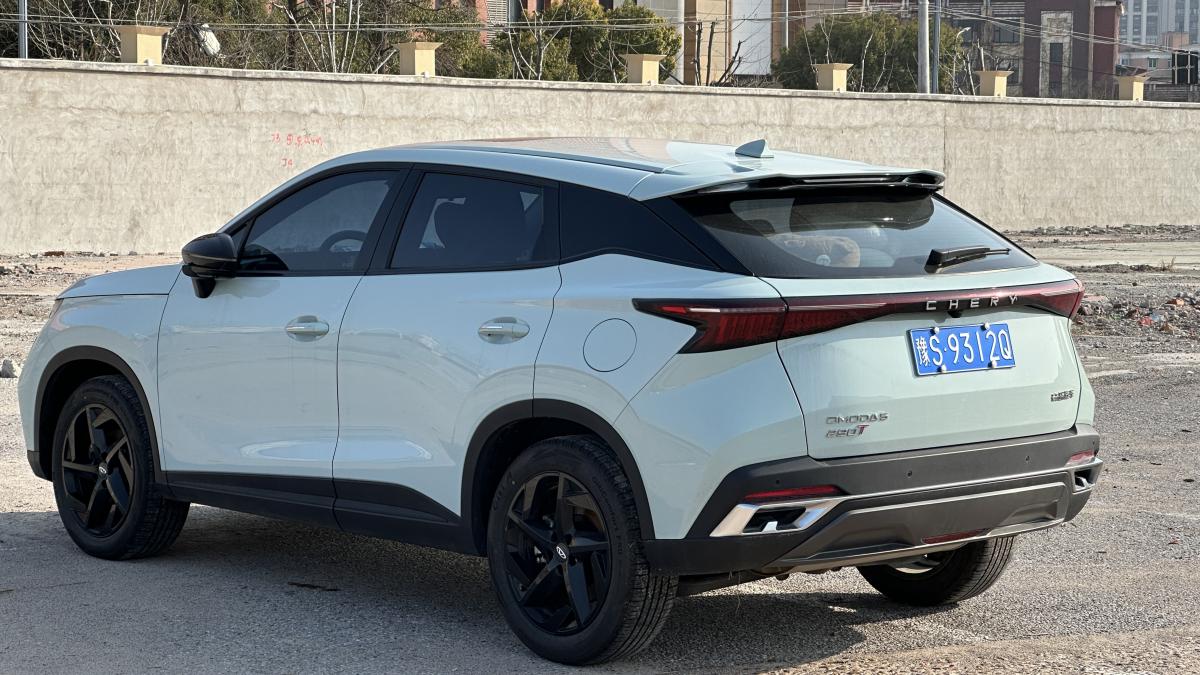 Chery Omoda 5 013