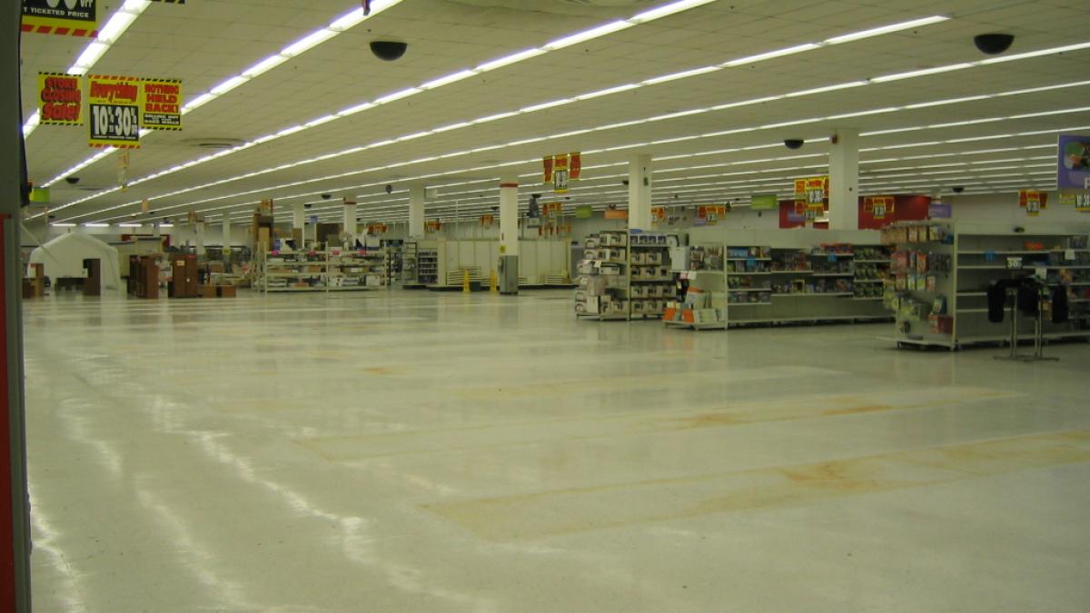 Big Kmart liquidation (Levittown, NY) Big Kmart liquidation (Levittown, NY)
