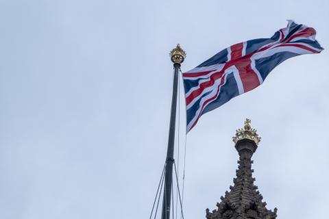 Великобритания потребовала от Apple создать бэкдор для доступа к данным iCloud