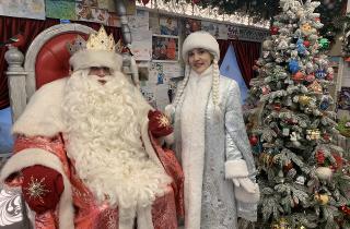 В Челябинской области растёт спрос на аниматоров: цены на услуги Деда Мороза и Снегурочки — 2500 рублей