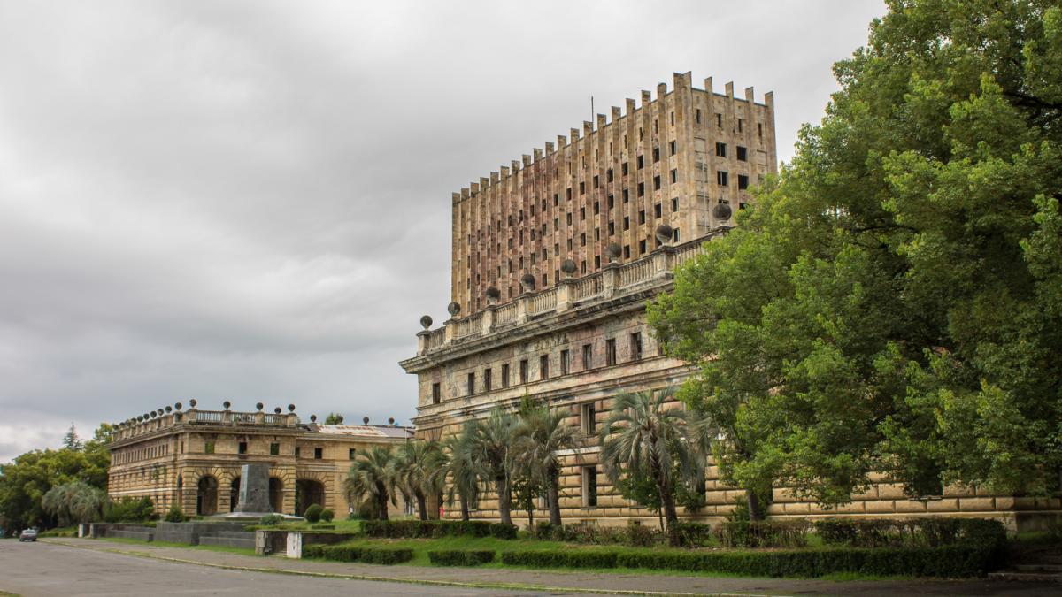 Заброшенный Дом Советов. Сухум, Абхазия - panoramio (171)