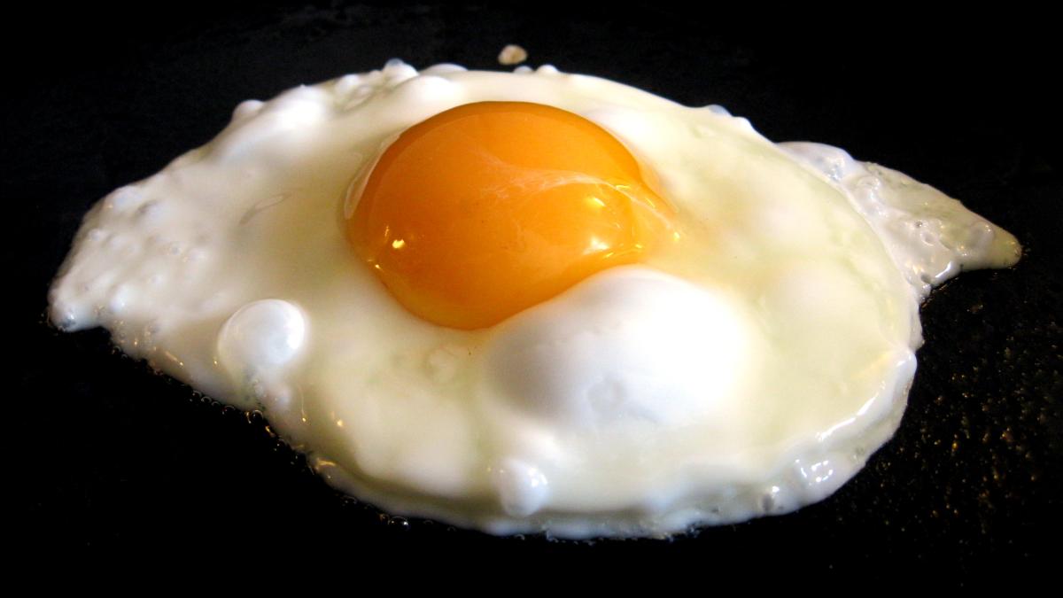 Завтрак, яичница