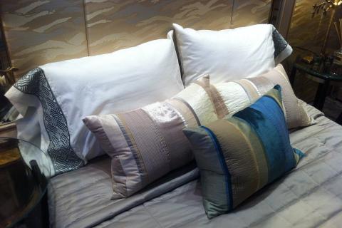 Подушки из пены памяти не рекомендуют стирать в машинке — Эшли Матуска Киддер