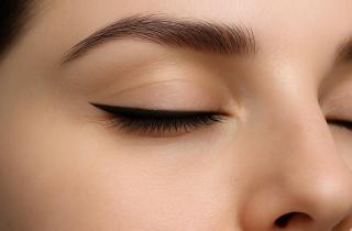 Врач Наталья Лачинова: инъекции липолитиков помогают корректировать контуры лица