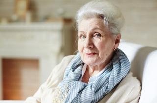 Женственность не исчезает — она меняется: как вернуть уверенность и энергию после 50