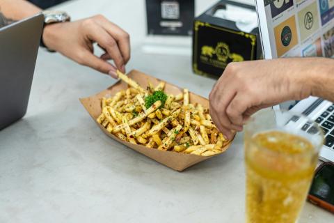 Перестала жарить картофель 