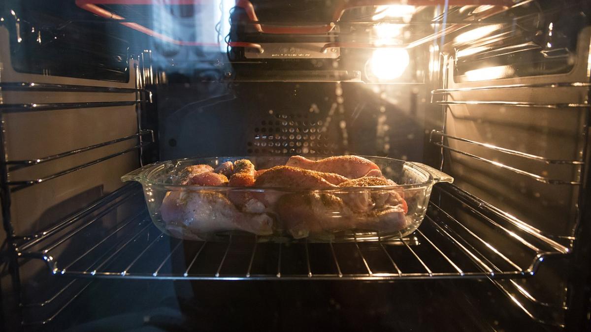 Курица в духовке